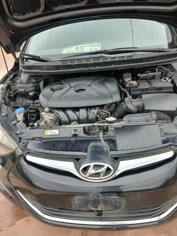 Hyundai Elantra 2024 Black