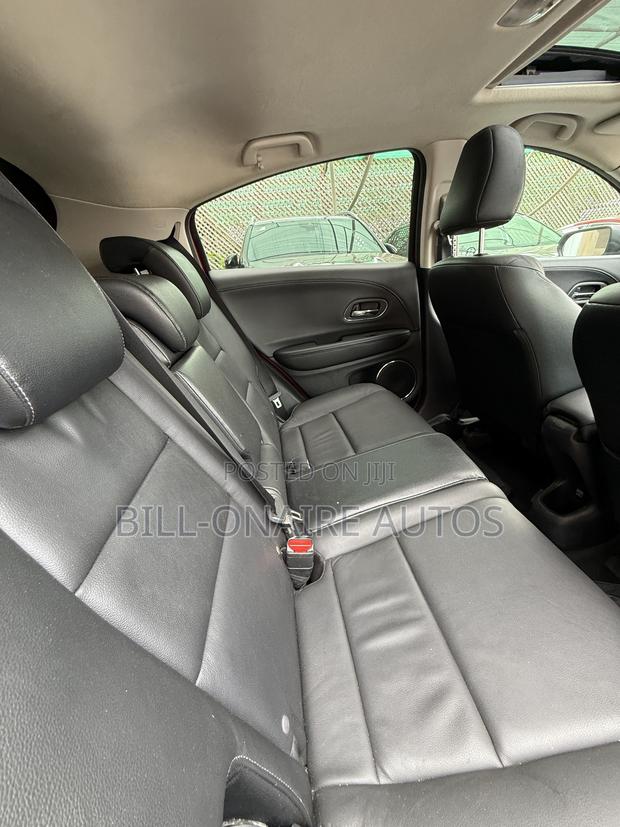 Honda HR-V 4dr SUV (1.5L 4cyl CVT) 2016 Red