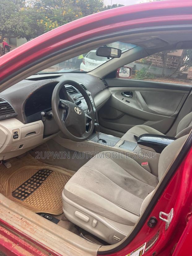 Toyota Camry 2011 Red