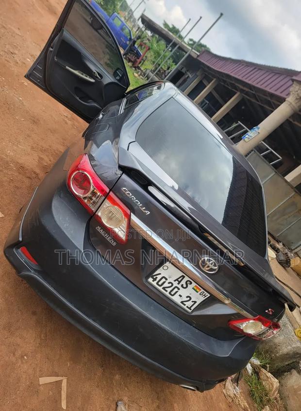 Toyota Corolla 2013 Silver