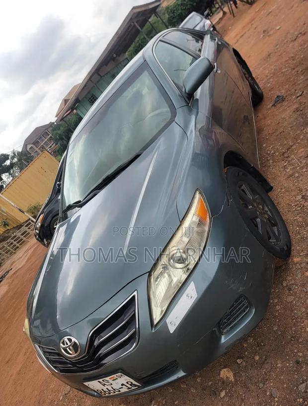 Toyota Camry 2010 Beige