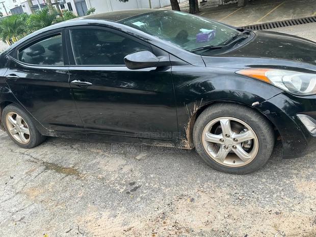 Hyundai Elantra 2013 Black