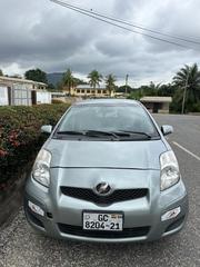 Toyota Vitz 1.3 FWD 5dr 2010 Gray for sale