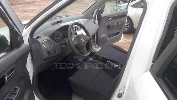 Suzuki Swift 1.4 2010 White