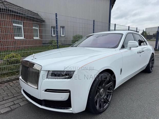 New Rolls-Royce Ghost 2023 White