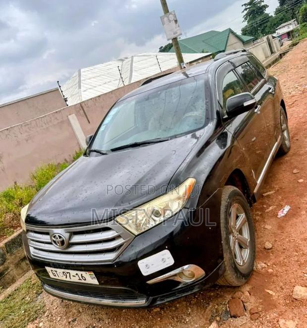 Toyota Highlander 2013 Black