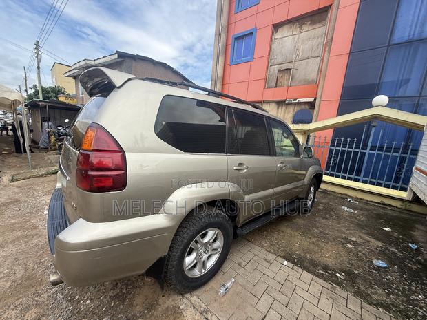Lexus GX 470 2003 Beige