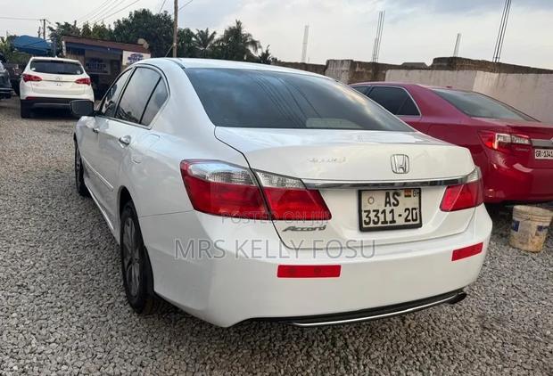 Honda Accord 2015 White