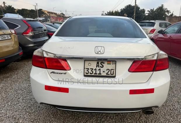 Honda Accord 2015 White
