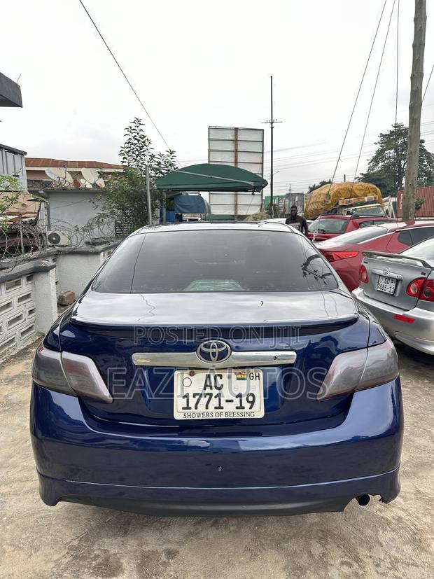 Toyota Camry 2006 Blue