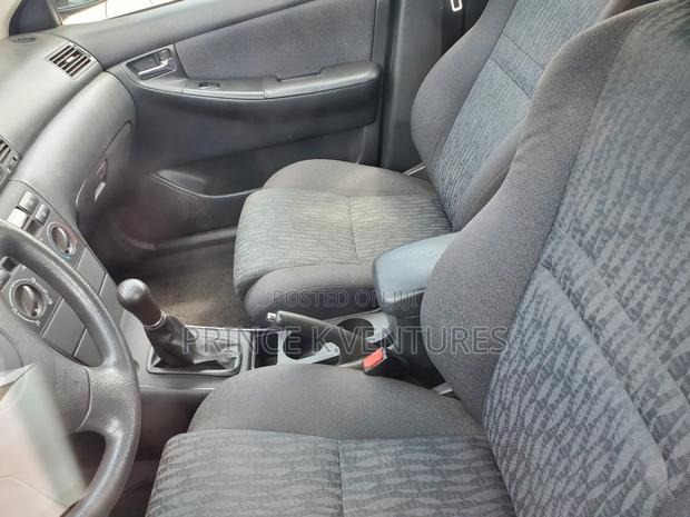 Toyota Corolla Verso 1.8 VVT-i Luna Automatic 2004 Silver