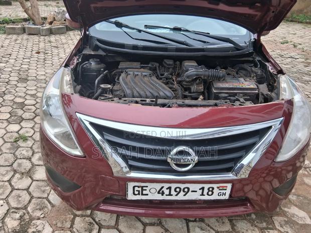 Nissan Versa 2016 Red