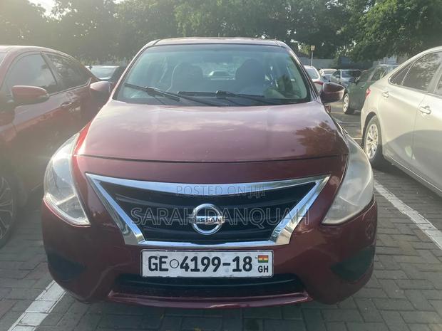 Nissan Versa 2016 Red