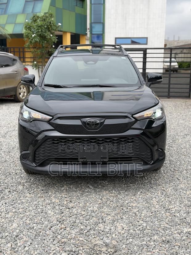 Toyota Corolla Cross Hybrid S AWD 2024 Black