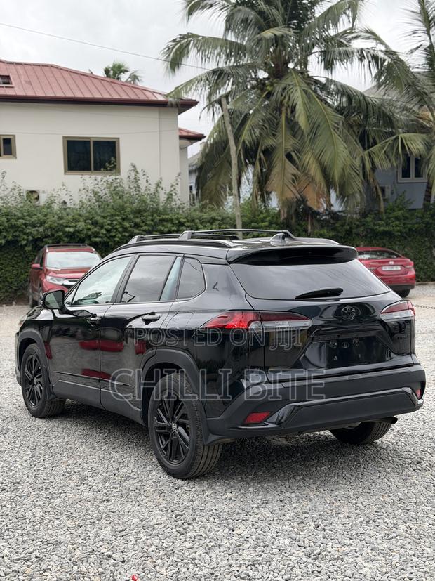 Toyota Corolla Cross Hybrid S AWD 2024 Black