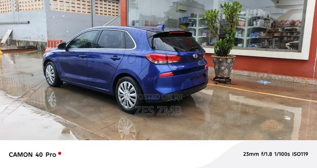 Hyundai Elantra 2019 Blue