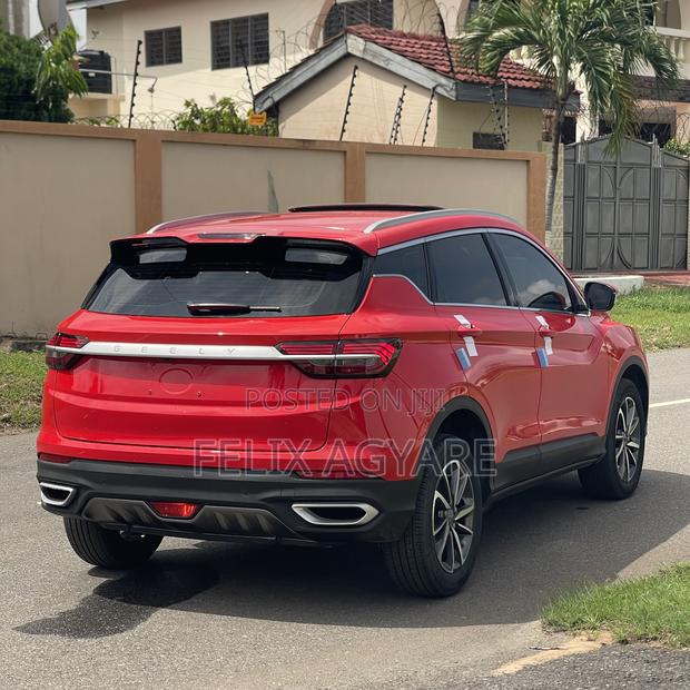 Geely Boyue 2021 Red