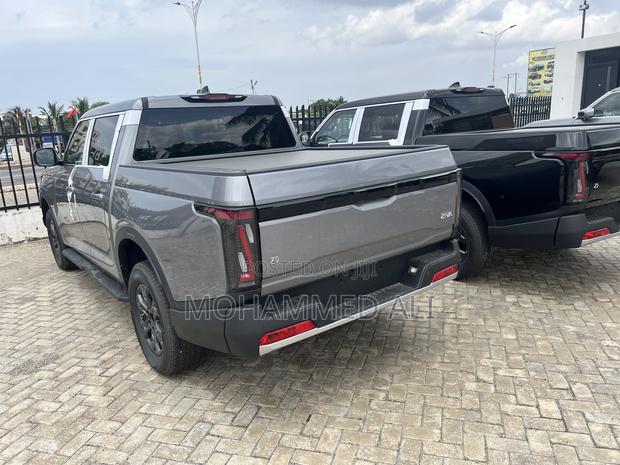 New Dongfeng Z9 2.3T Diesel 4WD 2026 Gray