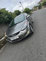 Hyundai Elantra Limited Sedan FWD (1.8L 4cyl 6A) 2013 Gray for sale