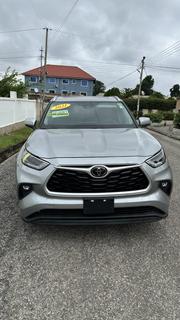 Toyota Highlander XLE 2021 Silver for sale