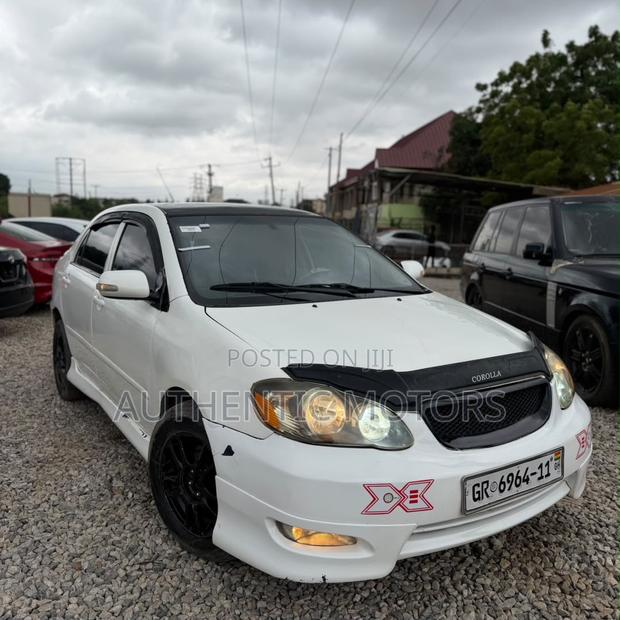 Toyota Corolla 2008 White