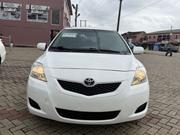 Toyota Yaris Base Sedan 4dr 2010 White for sale