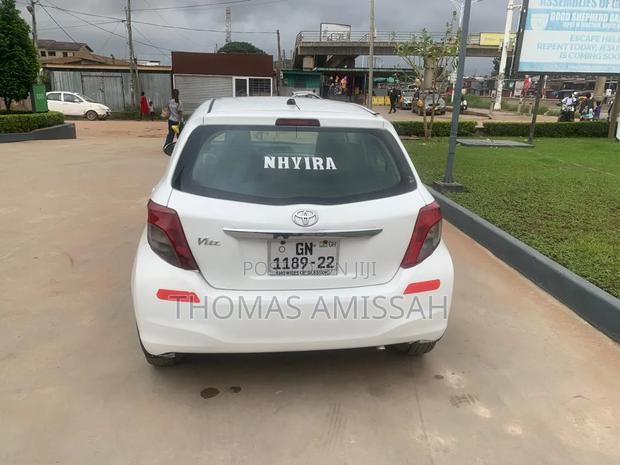 Toyota Vitz 2012 White