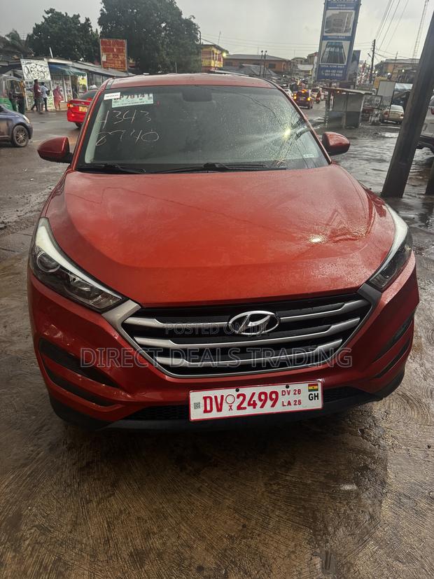 Hyundai Tucson 2017 Red