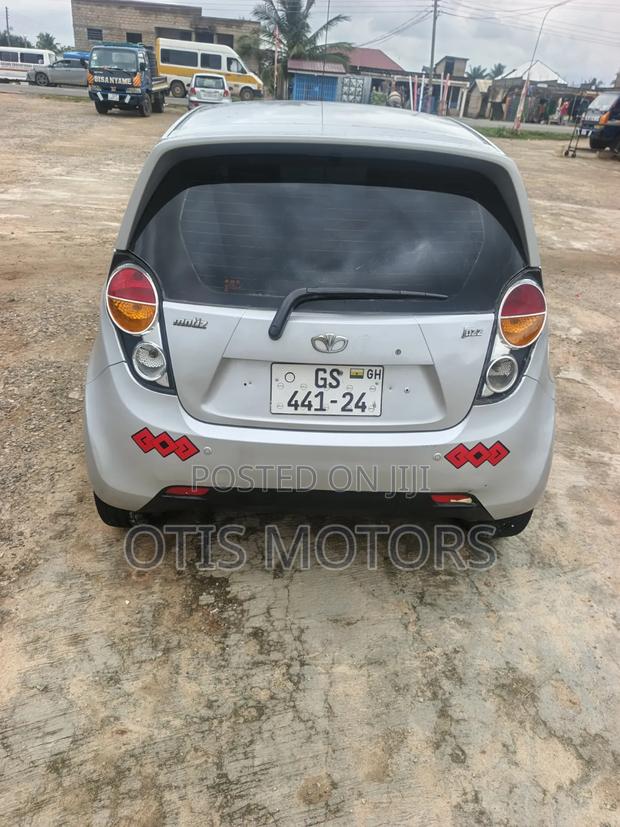 Chevrolet Spark 2012 Silver