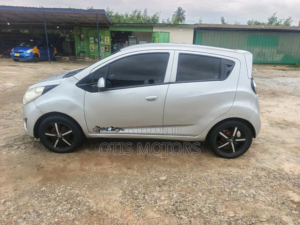 Chevrolet Spark 2012 Silver