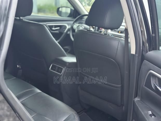 Nissan Altima 2.5 SL 2016 Black