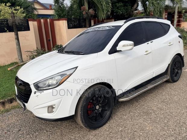 Hyundai Tucson GLS AWD 2013 White