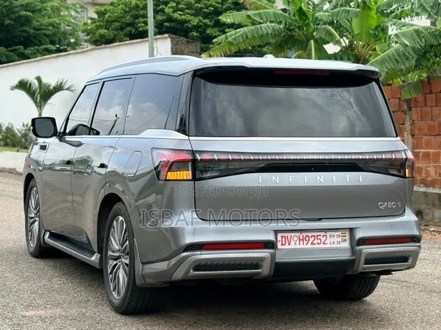 Infiniti QX80 2025 Gray