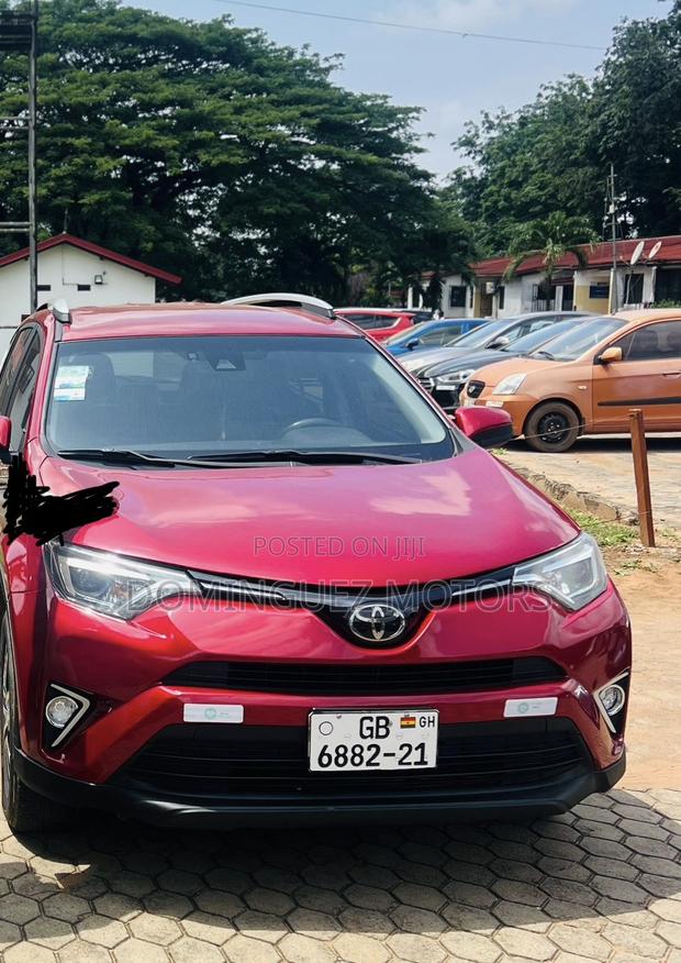 Toyota RAV4 2017 Red