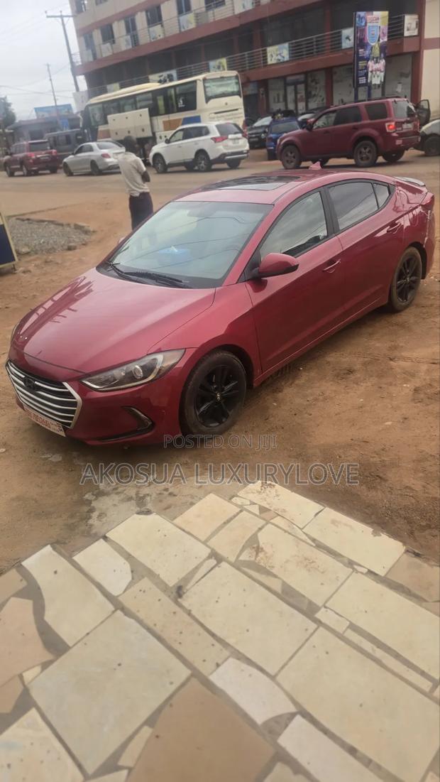 Hyundai Elantra 2017 Red