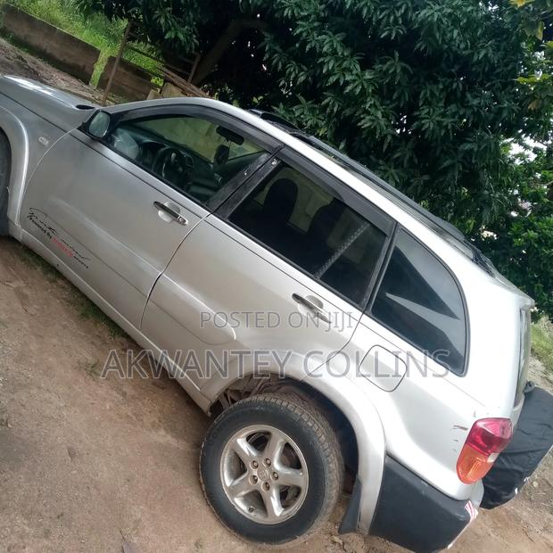Toyota RAV4 Automatic 2003 Silver