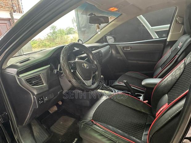 Toyota Corolla S 4dr Sedan (1.8L 4cyl CVT) 2016 Black