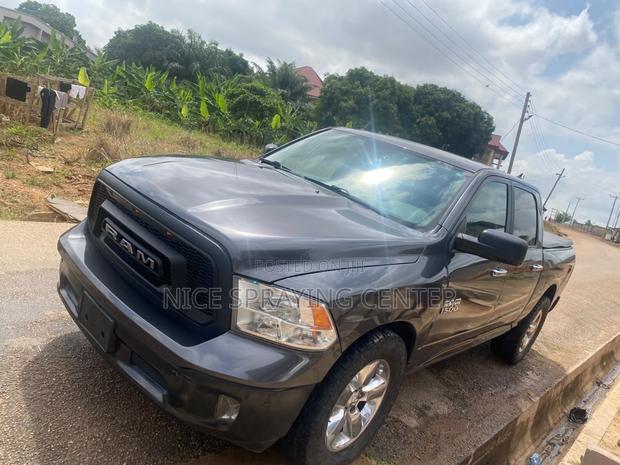 Dodge RAM 2016