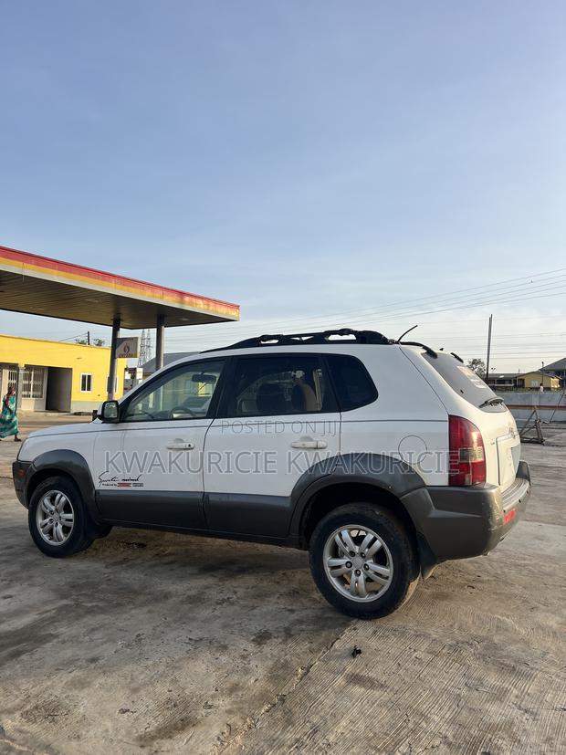 Hyundai Tucson Limited V6 FWD 2008 White
