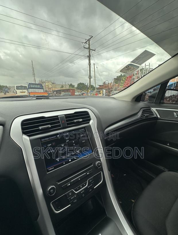 Ford Fusion SE FWD 2016 Black