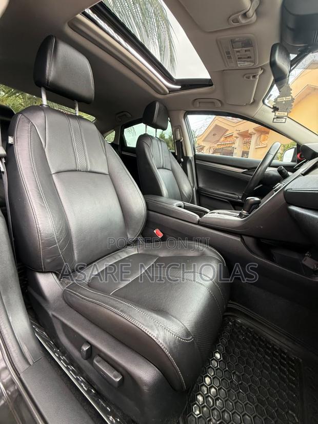 Honda Civic Touring Sedan 2018 Black