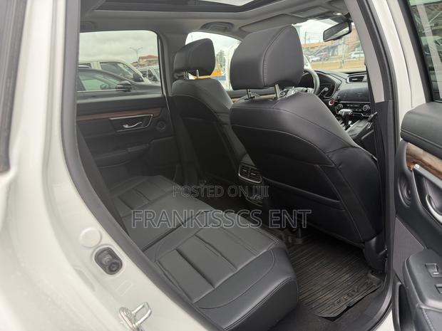 Honda CR-V Touring AWD 2019 White