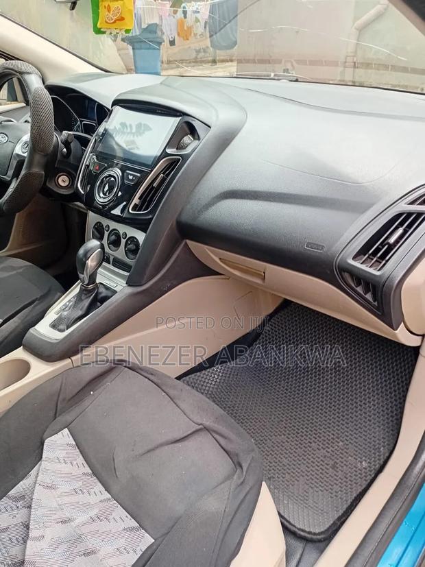 Ford Focus 2014 Blue