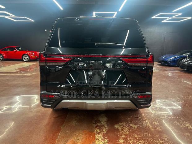 Lexus LX 500d 2026 Black