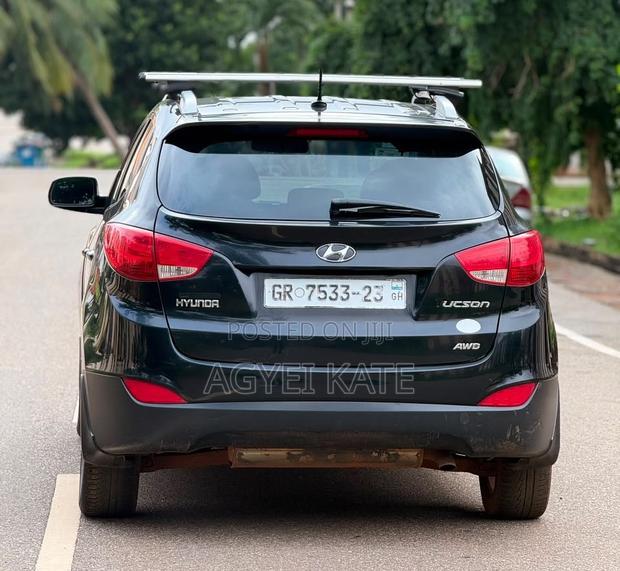 Hyundai Tucson Limited AWD 2013 Black