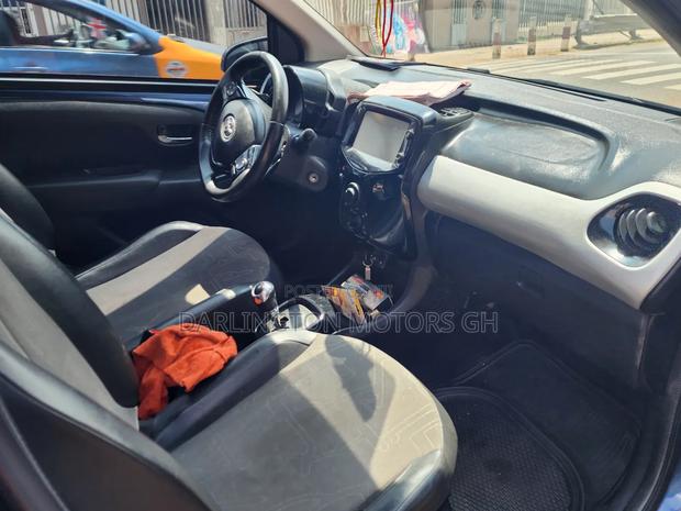 Toyota Agya 2017 Gray