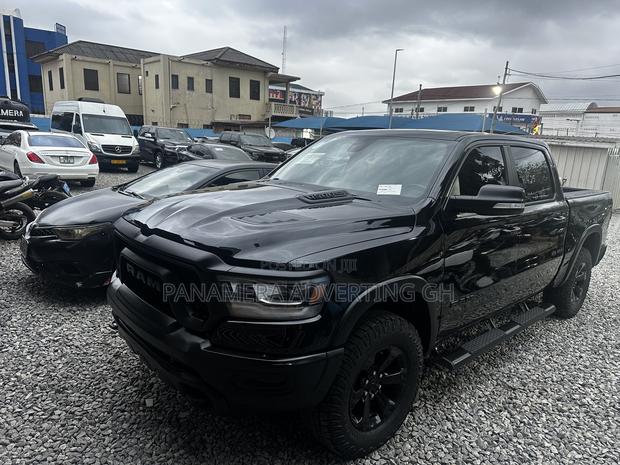 Dodge RAM 2022 Black