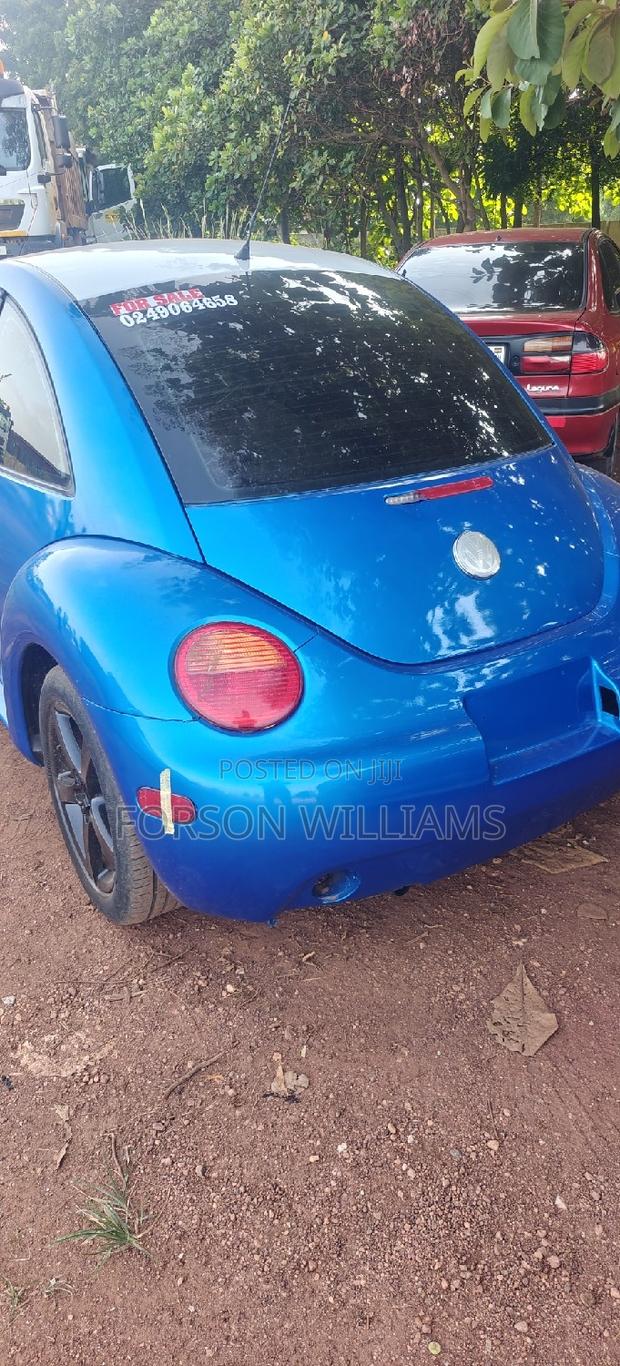 Volkswagen Beetle 1.8T 2010 Blue