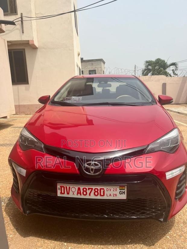 Toyota Corolla SE (1.8L 4cyl 2A) 2018 Red