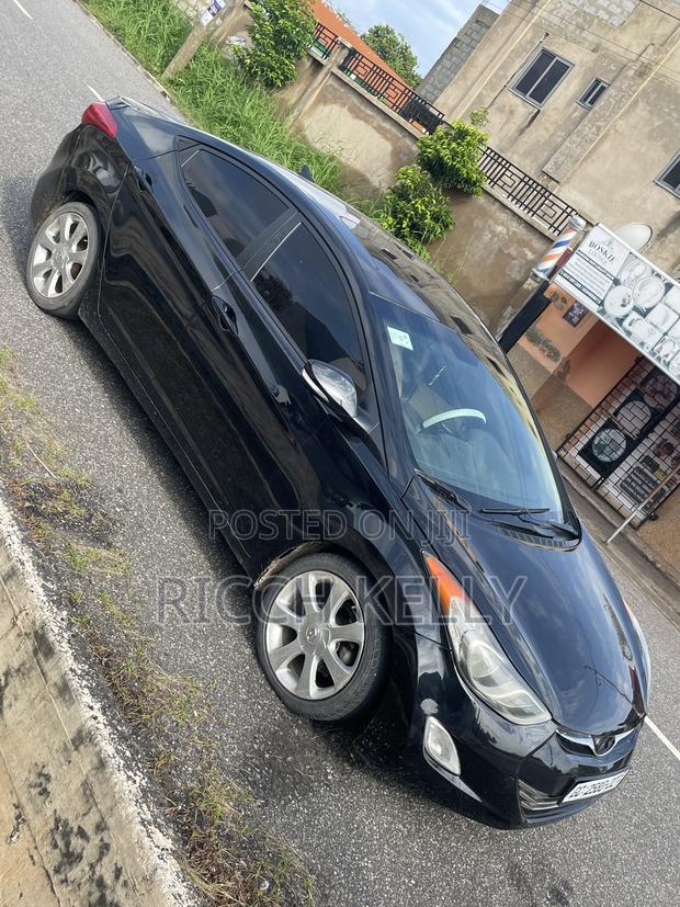Hyundai Elantra Limited Sedan FWD (1.8L 4cyl 6A) 2013 Black